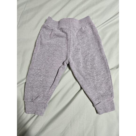 Garanimals 6-9 months set of 2 grey jogger style pants - Picture 3 of 9